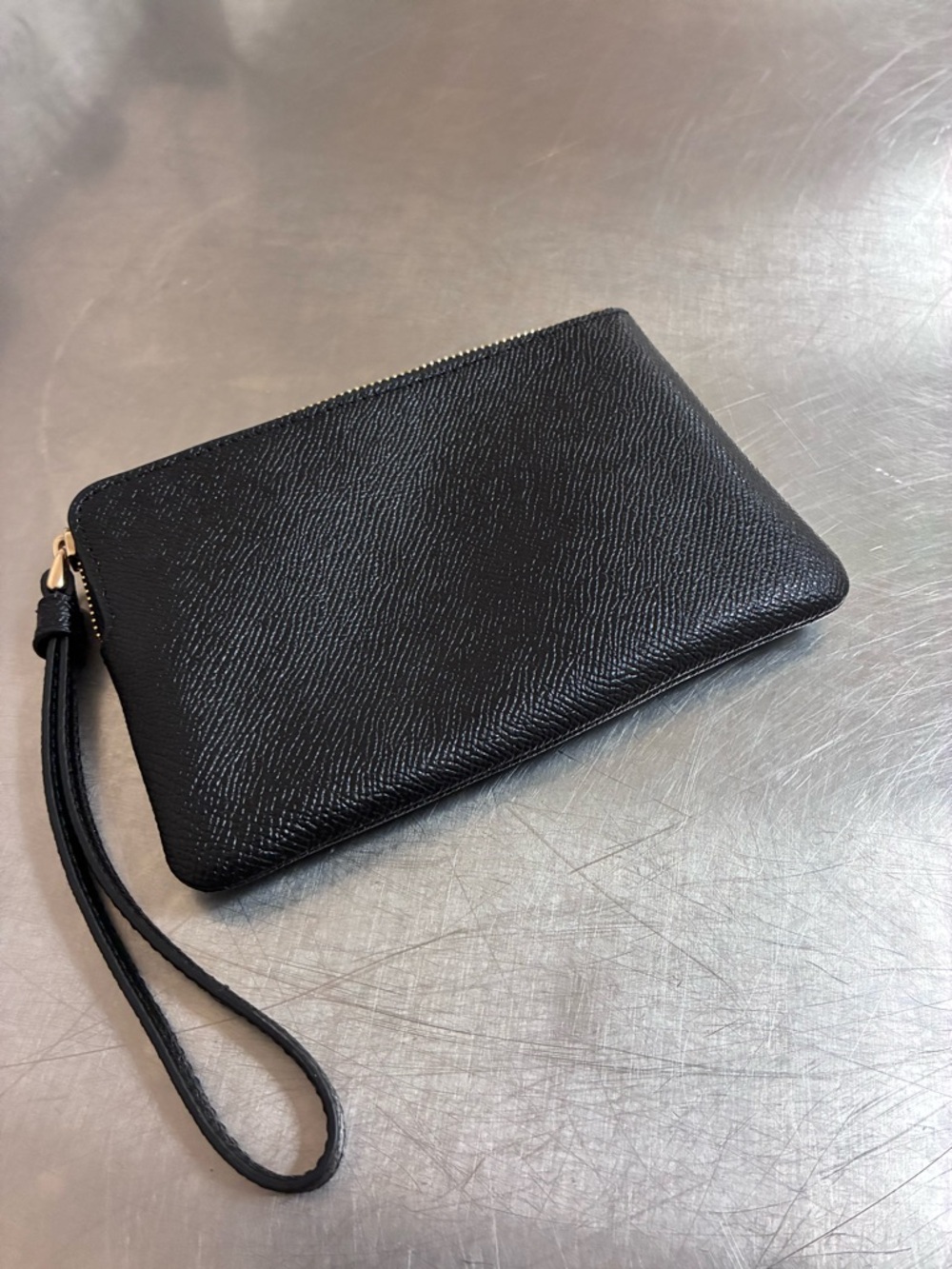 Coach Corner Zip Wristlet Black Leather with Gold Hardware - Picture 5 of 12